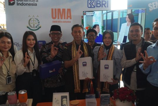 Dukung UMKM Daerah Berdaya Saing, BRI Kanca Bandarjaya Berpartisipasi di Launching & Festival UMKM 2025 Kabupaten Lampung Tengah