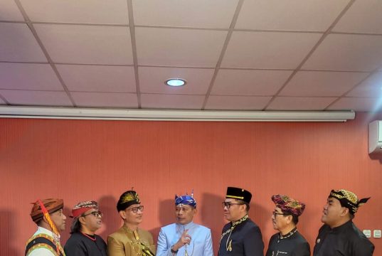 Bupati, Hamartoni Ahadis Menerima Anugerah Abyakta Direncanakan Dihadapan Presiden RI Prabowo Subianto