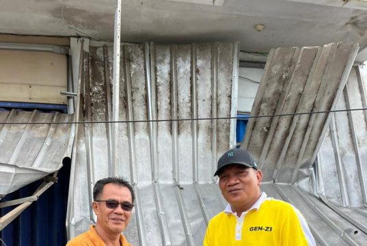 Angin Puting Beliung Terjang Pasar Kotabumi, Aprozi Alam Turun Tangan Beri Bantuan